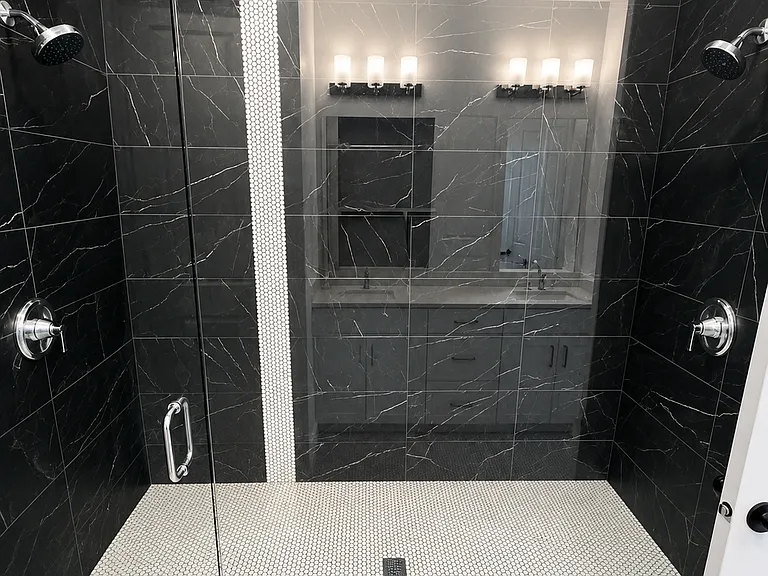 626 W Cedar Hill Dr — Photo 3