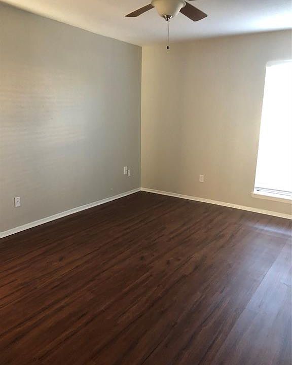 1st image of 18800 Egret Bay Blvd APT 403
