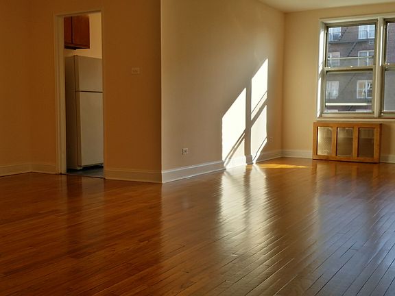 2nd image of 14210 Roosevelt Ave APT 403