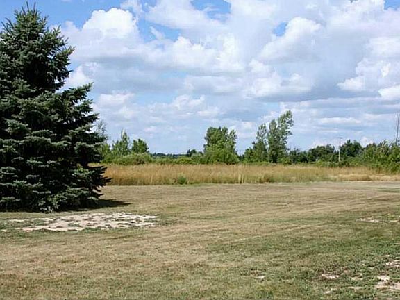 2nd image of 28460 Steinhilber Rd