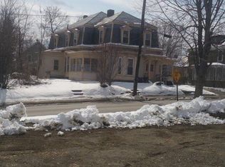 186 Center St APT 3, Old Town, ME 04468