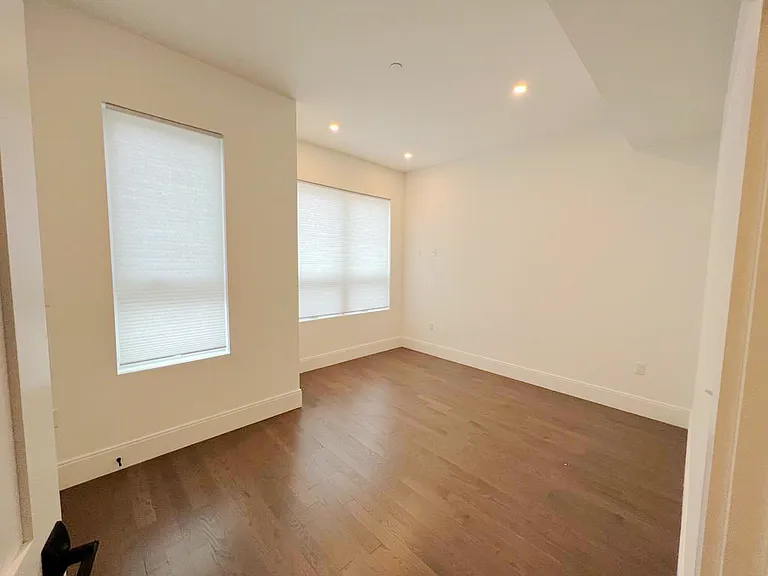 23 Charles Park Rd #23 — Photo 16