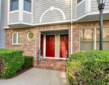 2612 North Avenue #B6, Bridgeport, CT, 06610