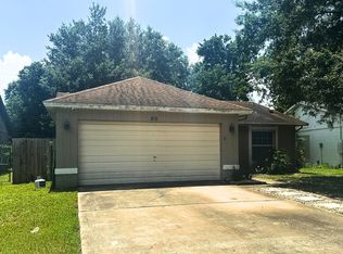 818 Maple Forest Dr, Orlando, FL 32825