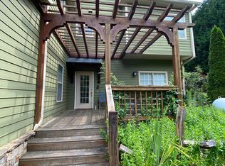 1414 Calhoun Rd #B, Dahlonega, GA 30533