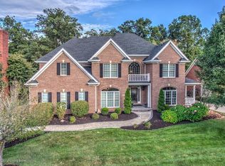 15107 Chestnut Ridge Cir, Louisville, KY 40245