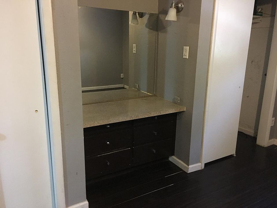1st image of 116 N Warren St APT 10