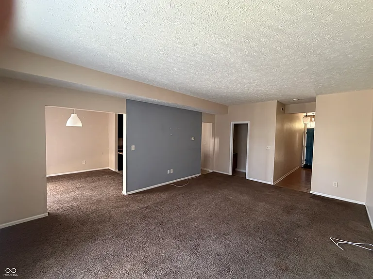 2424 Boyer Ln — Photo 71