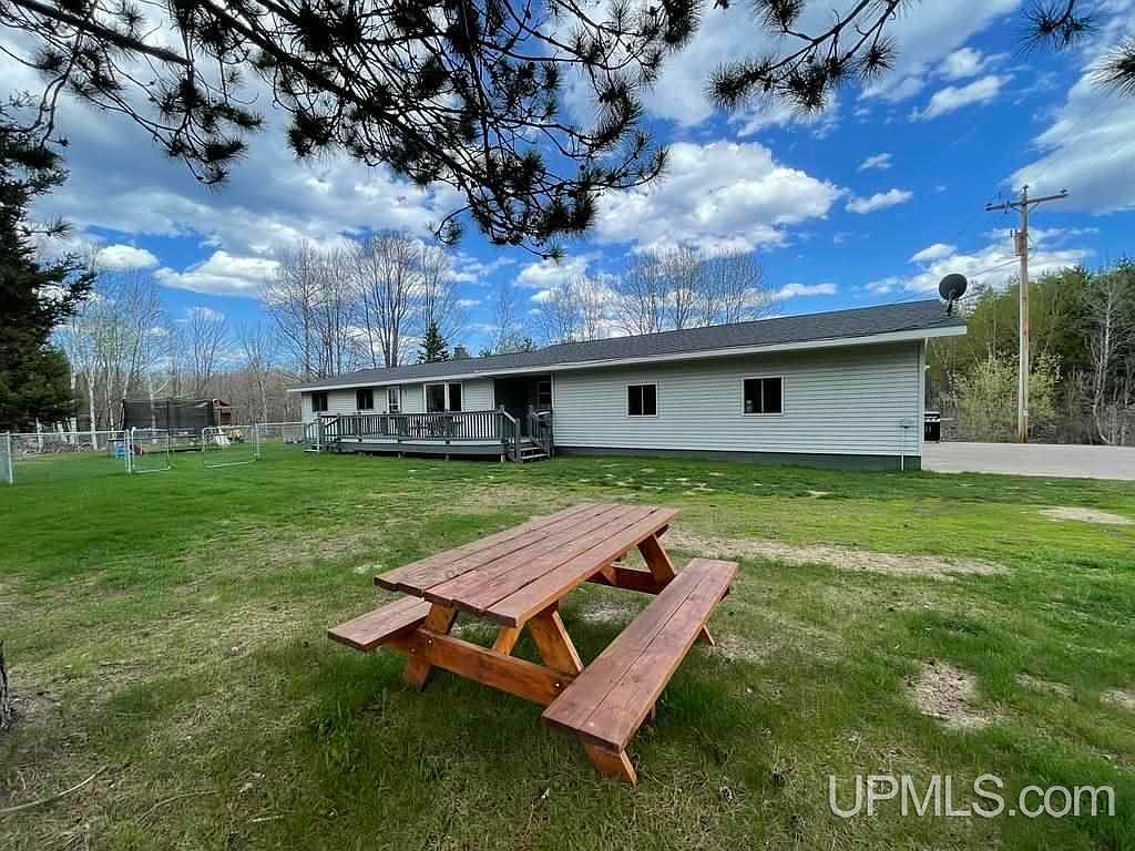 16527 Baraga Plains Rd, Baraga, MI 49908 Zillow