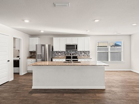 3rd image of 152 Ryder Ln