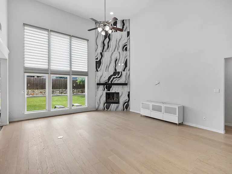 11901 Smithton Ave — Photo 12
