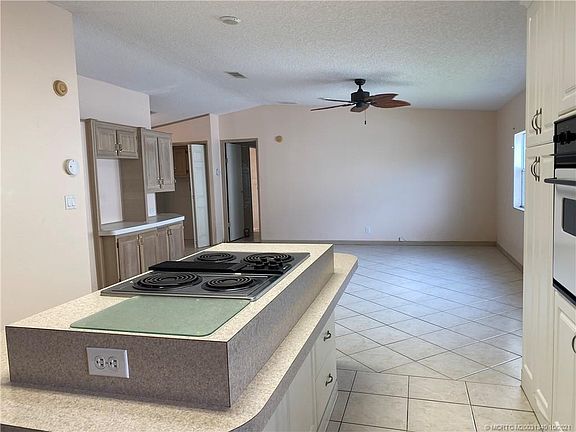 2nd image of 4400 SE Sweetwood Way