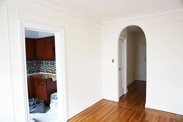 Rented by Chris Stewart, LREB | media 6