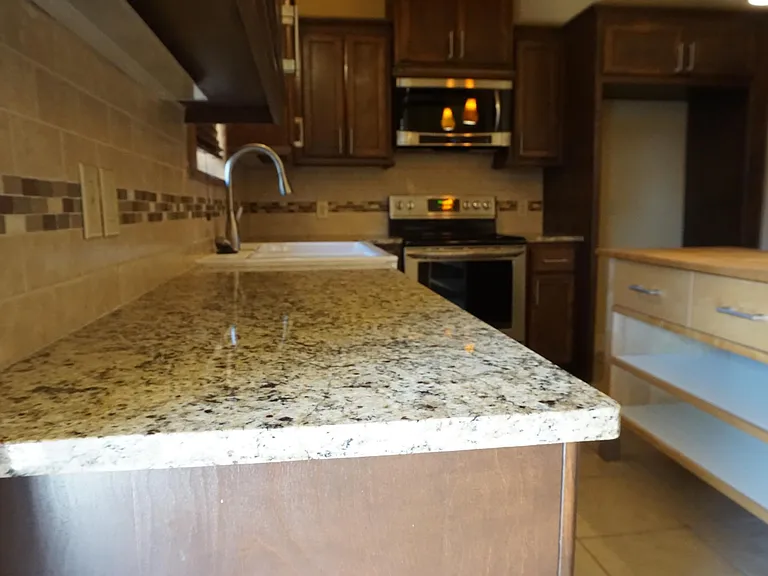 905 Veranda Pl — Photo 10