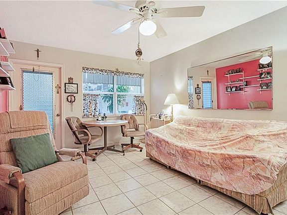 5th image of 1300 N 17th Ave APT 104