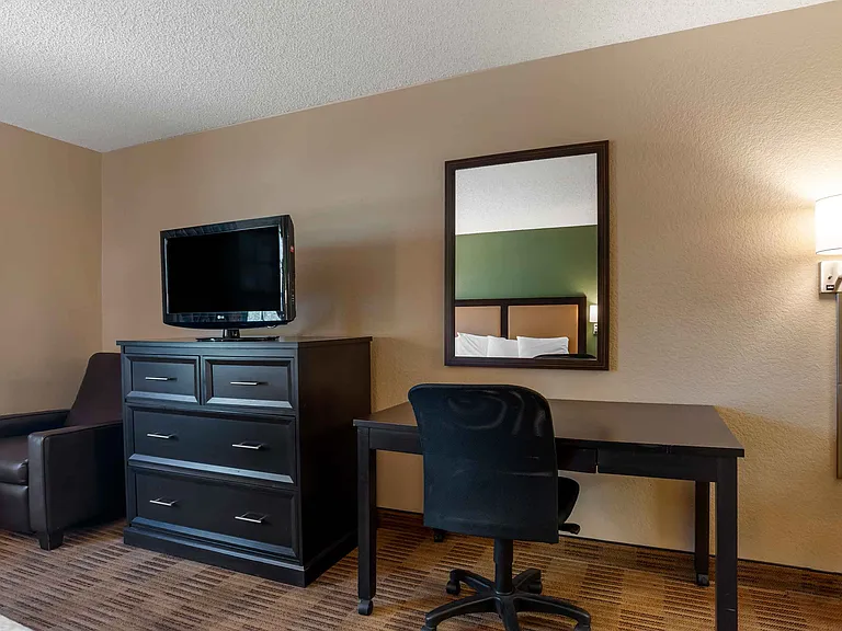 Studio Suite - 1 King Bed