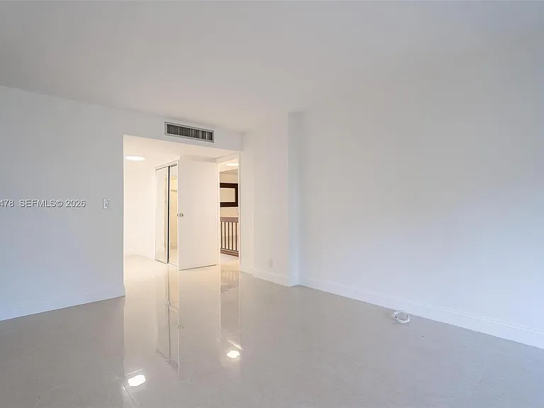 20347 W Country Club Dr #Townhouse 15 — Photo 17