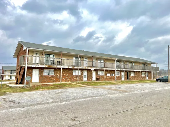 2421 Patrick Dr APT 3, Belleville, IL 62221