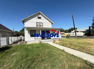 302 S 8th Ave, Yakima, WA 98902