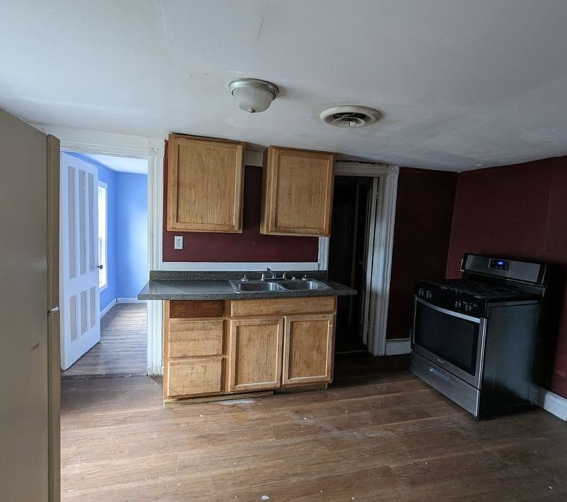 210 S Doxtator Street 210 S Doxtator St Rome NY Zillow