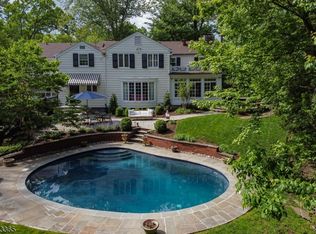 1734 Sleepy Hollow Ln, Plainfield, NJ 07060