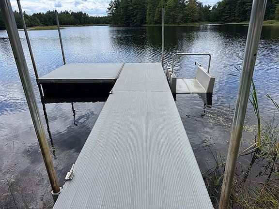 4th image of N9415 Wilderness Dr