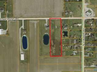 5730 Cedar Point Rd, Oregon, OH 43616