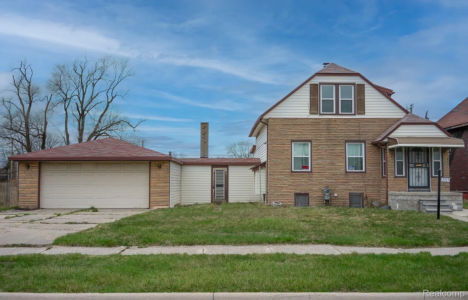 12257 W Jeffries Fwy photo 1