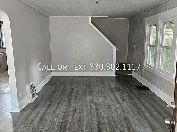 2nd image of 1406 Sara Ave