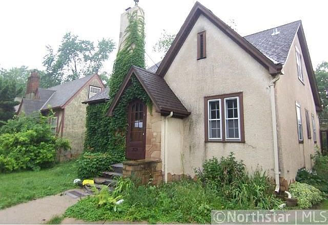 1st image of 3539 James Ave N