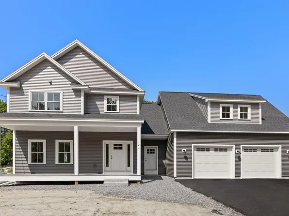 44 County Line Drive, Brunswick, ME 04011