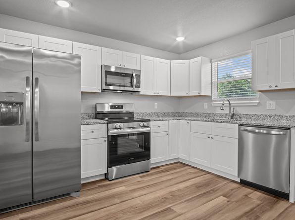 1060 E Reno Rd