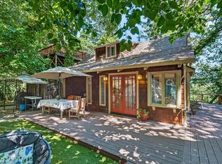 21550 Locust Dr, Los Gatos, CA 95033