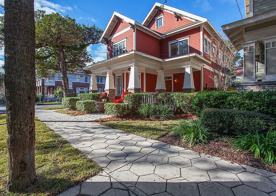 front view silver st 2