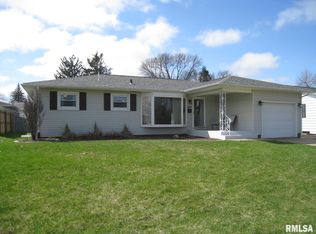 3450 30th Ave, Rock Island, IL 61201
