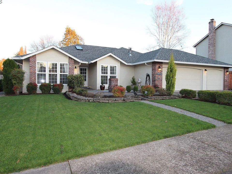 1st image of 12501 NE 44th Ave