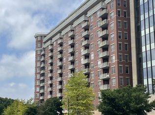 360 W Washington Ave UNIT 814, Madison, WI 53703