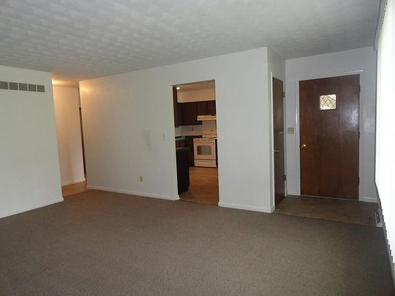 3rd image of 333 Kennedy Ave