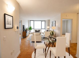 321 W 54th St APT 404, New York, NY 10019