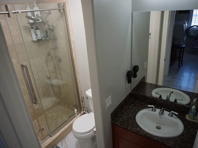 8833 Harding Hall Dr — Photo 18