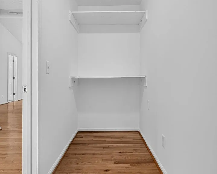 2027 Riding Ridge Rd — Photo 31