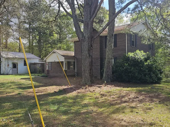 724 Burns Rd, Carrollton, GA 30117