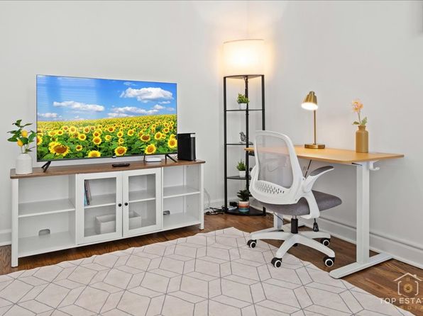 (undisclosed Address)