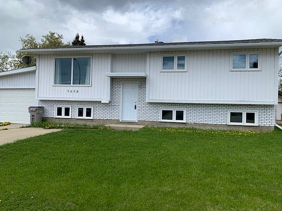 2nd image of 7608 E Poplar Dr