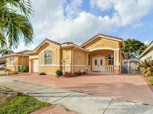 8123 NW 198th St, Hialeah, FL 33015