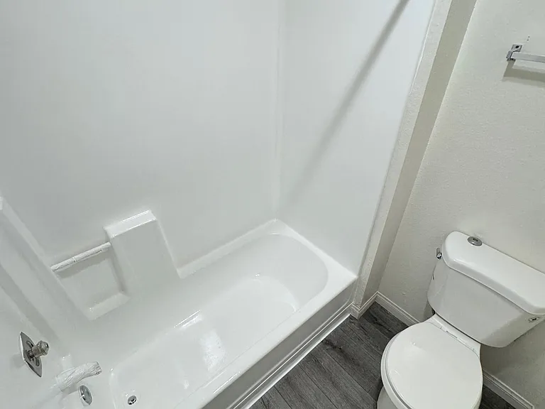 1133 E Alosta Ave #B201 — Photo 16