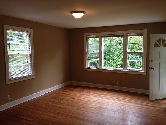 2nd image of 809 Pope St