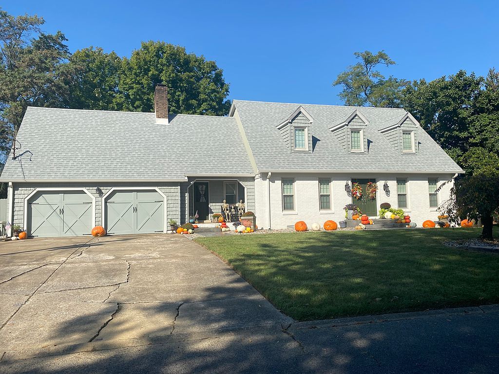 110 Campbell Ct - Property Image