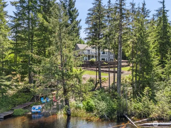 341 W Reeves Hill Drive, Shelton, WA 98584