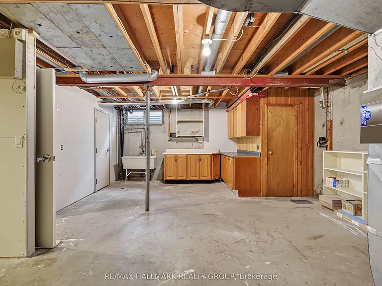 189 Banning Rd #B — Photo 14